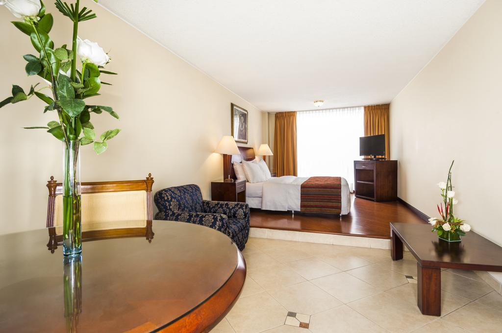 Hotel 51 Plaza โบโกตา ภายนอก รูปภาพ